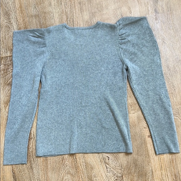 Joe's Puff Shoulder Ribbed Sweater L - Picture 6 of 7